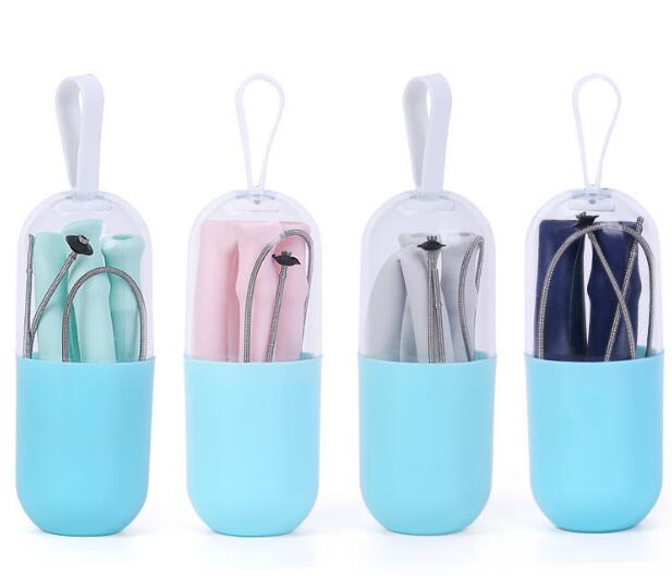 Faltbarer Trinkhalm mit Etui und Reinigungsbürste