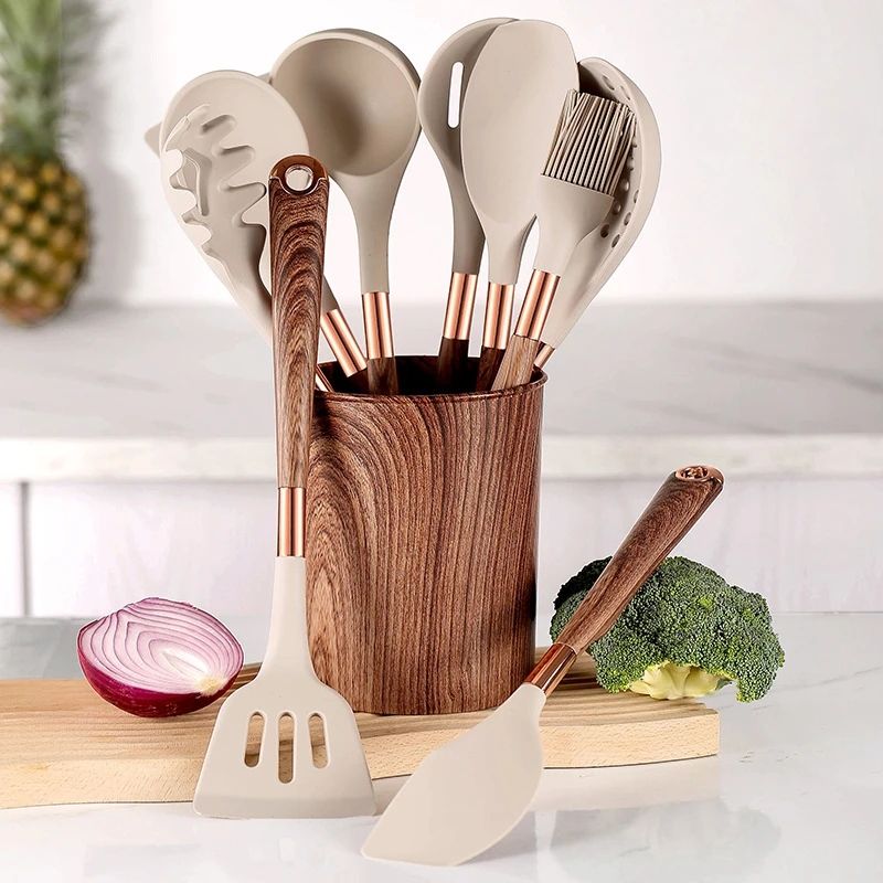 10-teiliges Kochbesteck-Set mit Holzgriff und Silikon