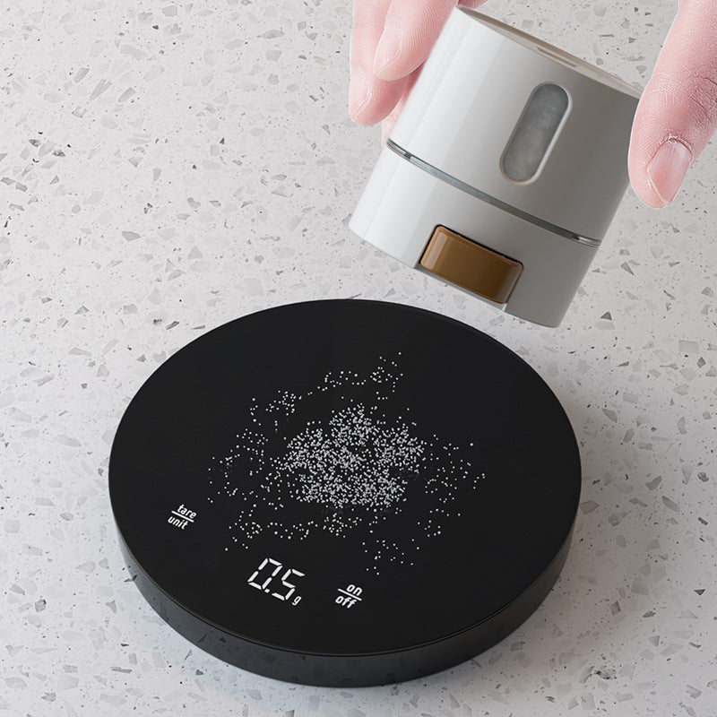 Magnetisches Wandgewürzregal mit dosierbaren Gewürzflaschen