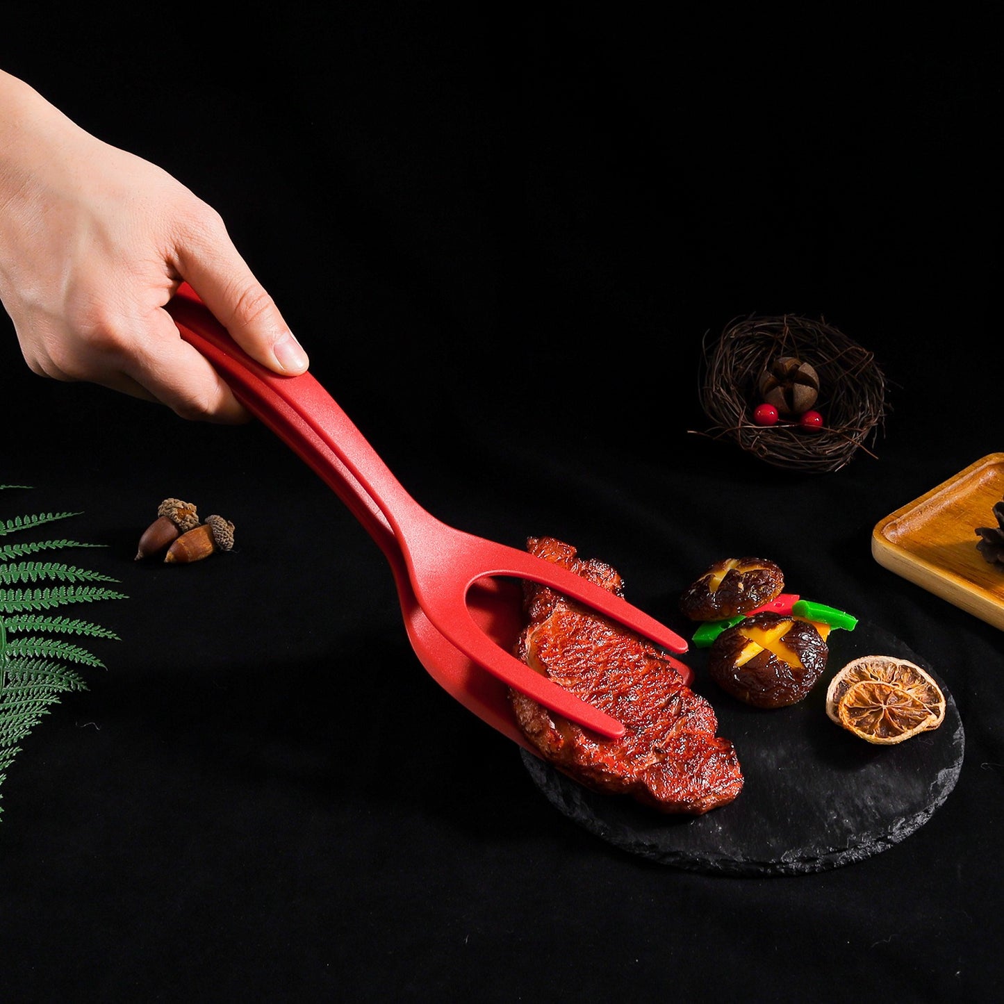 2-in-1 Pfannkuchen- und Eierwender mit Grillzange