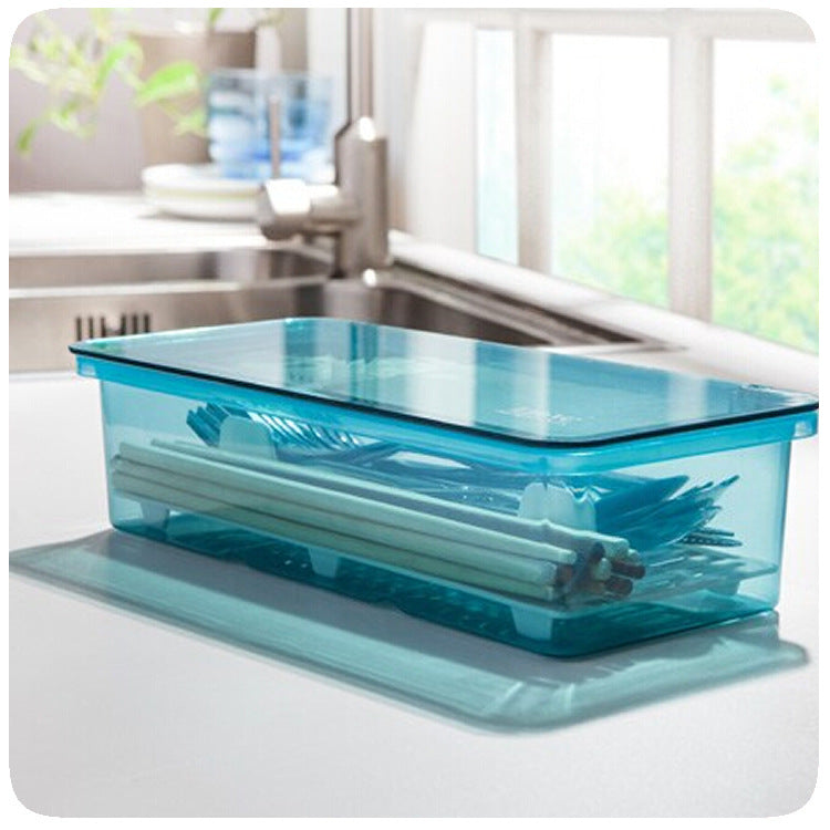 Stäbchenbox mit Abtropffunktion und Staubschutzdeckel